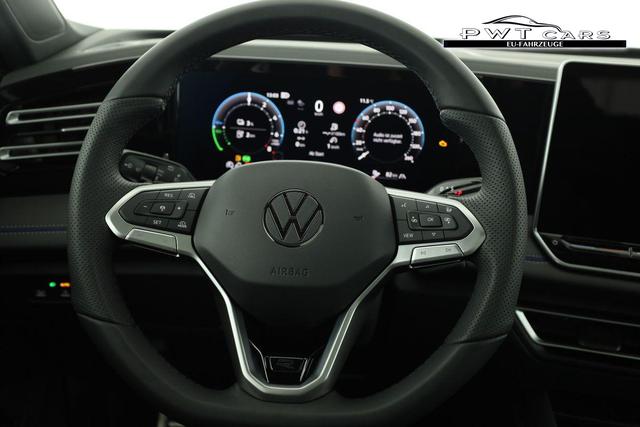 Volkswagen Tiguan 1.5 TSI eHybrid 200 kW R-Line Black, Pano, IQ.Light, 20-Zoll, AHK, AreaView 