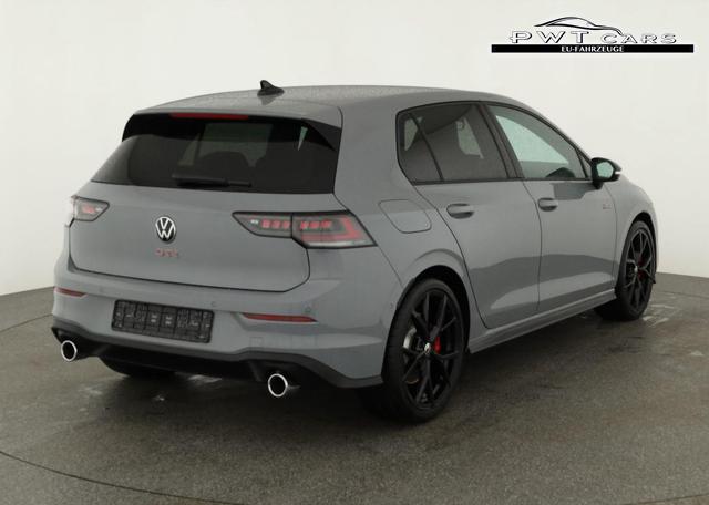 Volkswagen Golf 2.0 TSI 195 kW GTI VIII DSG Black Style, Pano, Navi, Side, Matrix, AreaView, Winter, 19-Zoll 