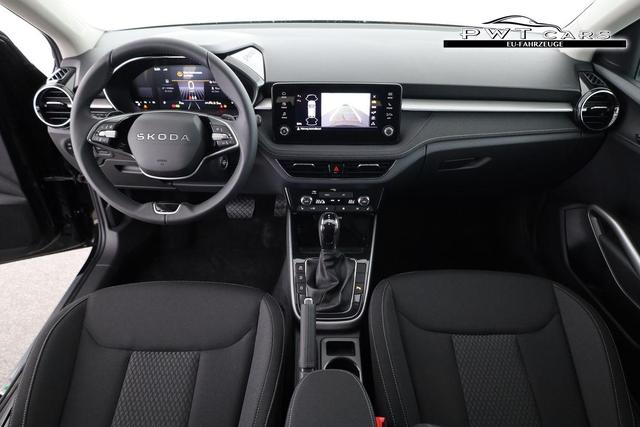 Skoda Fabia Selection 1.0 TSI DSG Selection, KESSY, Kamera, 15-Zoll schwarz, Winter, Ladeboden 