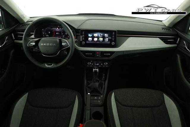 Skoda Kamiq Selection 1.0 TSI DSG 130 Jahre, LED, Side, ACC, Kamera, el. Klappe, Winter, 17-Zoll 