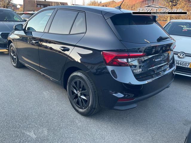 Skoda Fabia Selection 1.0 TSI 130 Jahre, LED, Kamera, Winter, Sunset, 15-Zoll 