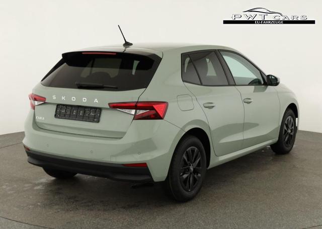 Skoda Fabia Selection 1.0 TSI 130 Jahre, LED, Kamera, Winter, Sunset, 15-Zoll 