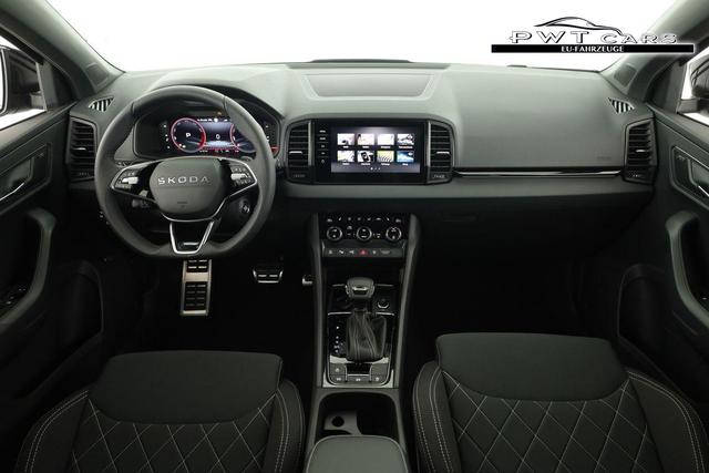 Skoda Karoq Sportline 1.5 TSI DSG Sportline, AHK, Navi, CANTON, Matrix, AreaView, Side, Kamera, el. Klappe, FS-beheizbar 