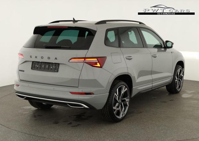 Skoda Karoq Sportline 1.5 TSI DSG Sportline, Pano, AHK, Navi, CANTON, Matrix, AreaView, Side, FS-beheizbar, 19-Zoll 