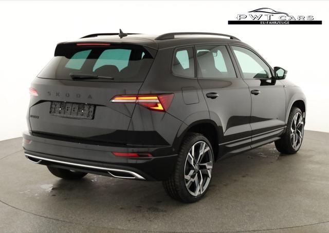 Skoda Karoq Sportline 1.5 TSI DSG Sportline, Pano, AHK, Navi, Matrix, AreaView, Side, FS-beheizbar, Winter, 19-Zoll 