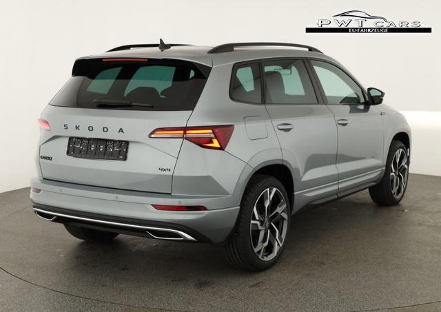 Skoda Karoq Sportline 4x4 2.0 TSI DSG Sportline, Pano, AHK, Navi, Matrix, Side, Winter, 5 J.-Garantie 