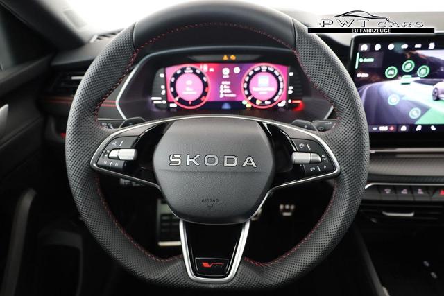 Skoda Octavia Combi 2.0 TSI 195 kW RS DSG, Pano, Standheizung, AHK, Navi, Matrix, Canton, Side, Winter, 5 J.-Garantie 