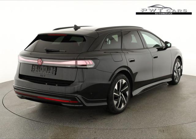 Volkswagen ID.7 Kombi Pro 210 kW Tourer Black, AHK, HuD, IQ.Light, IQ.Drive, AreaView, Side, Winter, 19-Zoll 