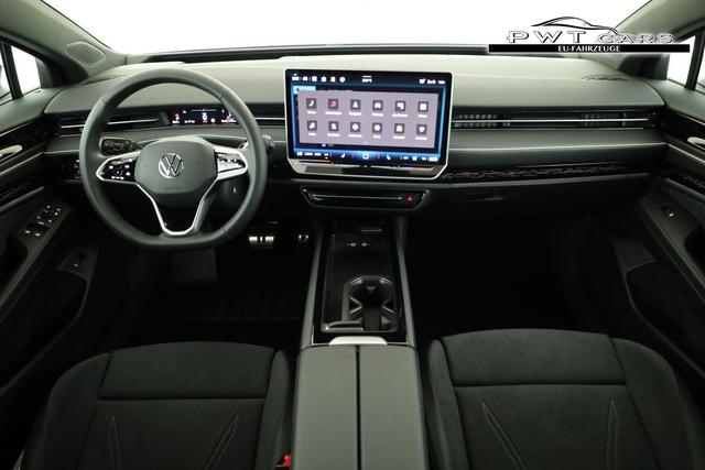 Volkswagen ID.7 Kombi Pro 210 kW Tourer Black, AHK, HuD, IQ.Light, IQ.Drive, AreaView, Side, Winter, 19-Zoll 