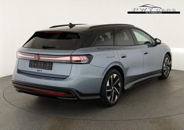 Volkswagen ID.7 Kombi Pro 210 kW Tourer Black, AHK, HuD, IQ.Light, IQ.Drive, AreaView, Side, Winter, 19-Zoll 