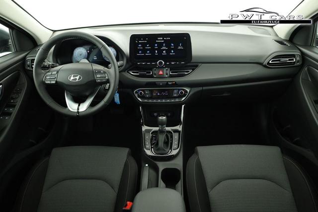 Hyundai i30 Kombi 1.6 T-GDI DCT, Navi, Kamera, Winter, 16-Zoll, 5 J.-Garantie 