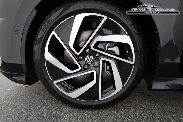 Volkswagen ID.7 Pro Black, AHK, HuD, IQ.Light, IQ.Drive, AreaView, Side, Winter, 20-Zoll 