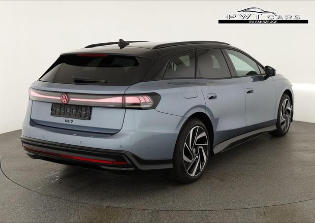 Volkswagen ID.7 Kombi Pro 210 kW Tourer Black, HuD, IQ.Light, IQ.Drive, AreaView, Side, Winter, 20-Zoll 