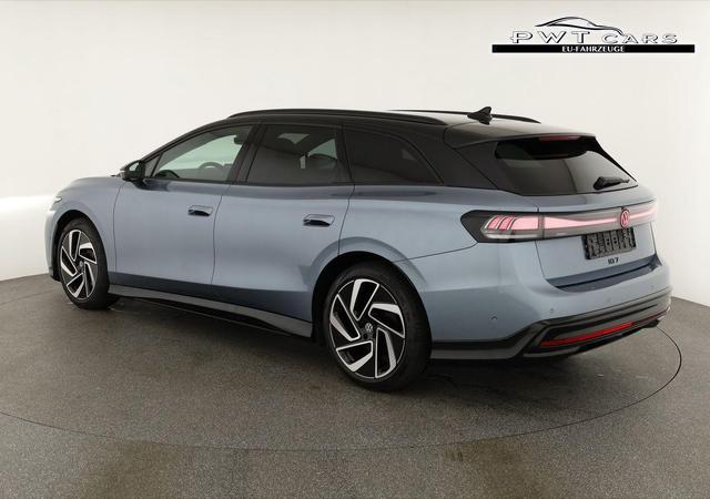 Volkswagen ID.7 Kombi Pro 210 kW Tourer Black, HuD, IQ.Light, IQ.Drive, AreaView, Side, Winter, 20-Zoll 