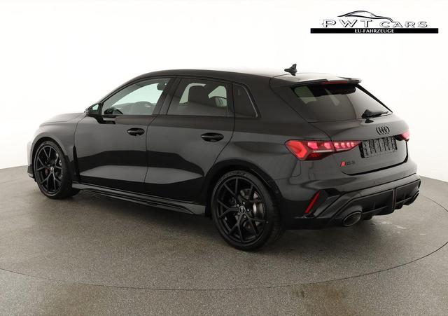 Audi RS3 Sportback 2.5 294 kW TFSI quattro quattro, SONOS, Matrix, Sportabgas, Side, 5 J.-Garantie 