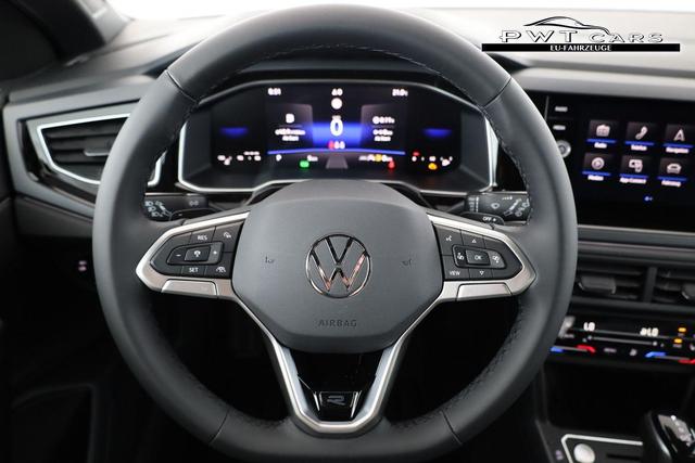 Volkswagen Taigo R-Line 1.5 TSI DSG R-LINE, AHK, Navi, IQ.Light, Kamera, ACC, Winter 