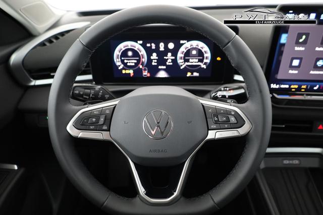 Volkswagen T-Roc 1.5 eTSI 110 kW Life DSG Life, neues Modell, LED, Kamera, Side, Winter, 17-Zoll 