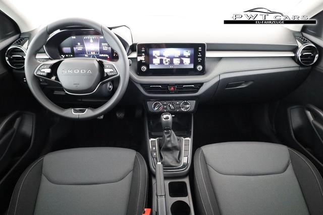 Skoda Fabia Selection 1.0 TSI Selection, AHK, Tempomat, Ladeboden, Park, SmartLink, 4-J Garantie 