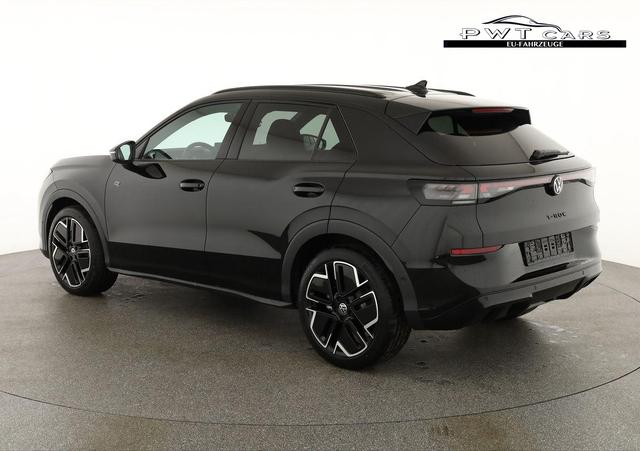Volkswagen T-Roc 1.5 eTSI 110 kW R-Line DSG Black, AHK, IQ.Light, Kamera, el. Klappe, 19-Zoll 