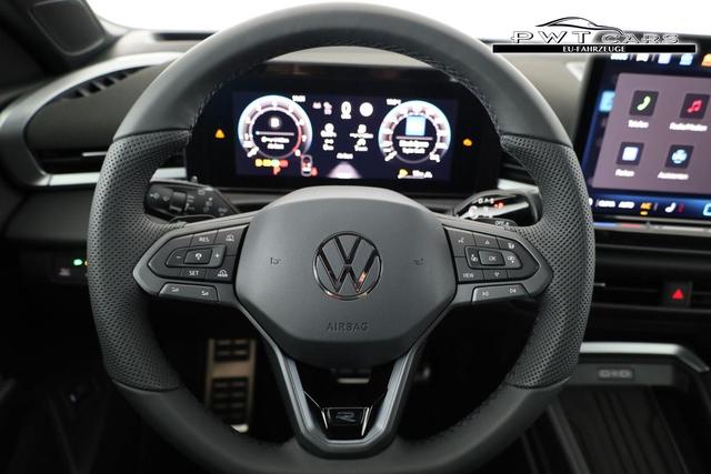 Volkswagen T-Roc 1.5 eTSI 110 kW R-Line DSG Black, AHK, IQ.Light, Kamera, el. Klappe, 19-Zoll 