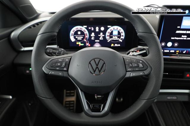 Volkswagen T-Roc 1.5 eTSI 110 kW R-Line DSG Black, AHK, IQ.Light, Kamera, el. Klappe, 19-Zoll 