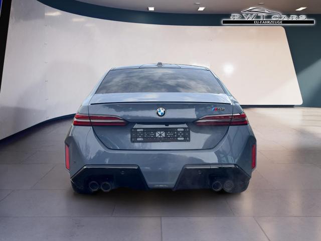 BMW M5 Basis Limousine ParkPro+DrivAssistPro+Comfort 