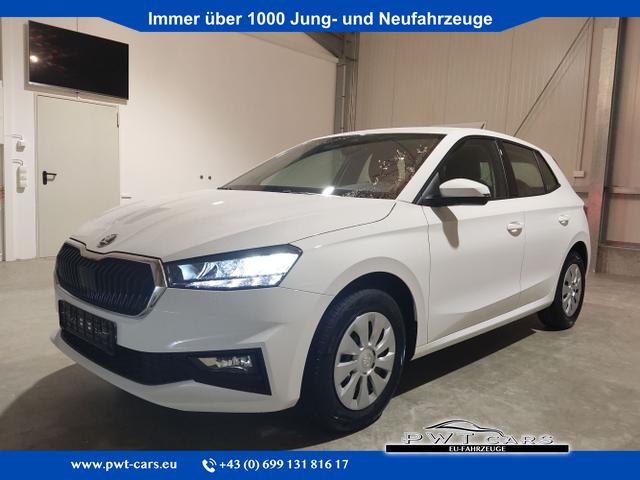 Skoda Fabia - Selection 1.0 TSI 95 PS 4JahreGarantie-Anhängerkupplung-Smartlink-Rückfahrkamera-2x PDC-Kessy-Sofort