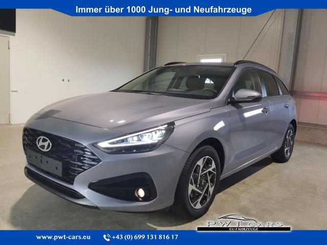 Hyundai i30 Kombi - Smart Plus Edition 1.5i CVVT 97 PS Navi-AppleCarPlay-AndroidAuto-Winterpaket-DAB-Tempomat-LED-Kamera-PDC-16''Alu-sofort