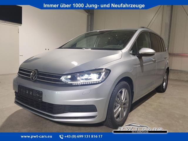 Volkswagen Touran - Comfortline 1.5 TSI 150 PS DSG 7-Sitzer-Navi-LED-Kessy-Rückfahrkamera-el.Heckklappe-ACC-3-Zonen Klimaautomatik-Chrompaket-17''Alu