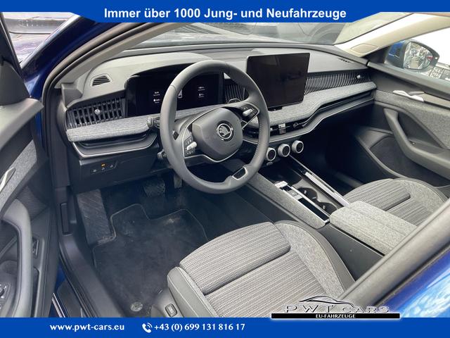 Skoda Superb Combi - 2.0 TDI 142kW 4x4 Selection DSG Selection, Standheizung, Pano, AHK, Navi, Matrix