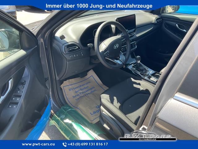 Hyundai i30 Kombi - 1.0 T-GDI DCT Family, Navi, ACC, Side, Winter, 17-Zoll, Klimaautomatik