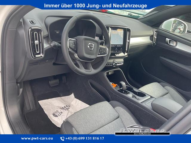 Volvo XC40 - Core 2WD B3 Mild-Hybrid Core, AHK, Navi, LED, Winter, Kamera, el. Klappe