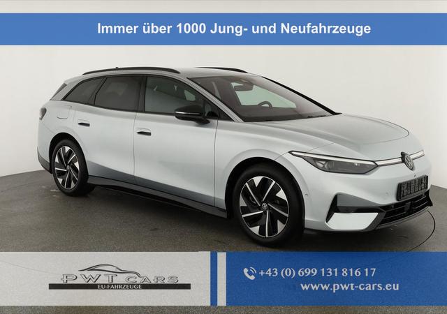 Volkswagen ID.7 Kombi - Pro 210 kW Tourer Pro, HuD, IQ.Light, AreaView, easyOpen, NaviPro Max