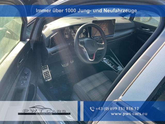 Volkswagen Golf - 2.0 TSI 195 kW GTI VIII DSG Black Style, Pano, Navi, Side, Matrix, AreaView, Winter, 19-Zoll