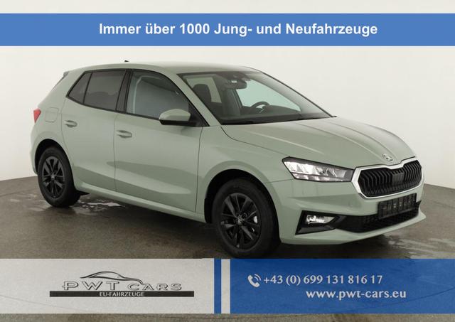 Skoda Fabia - Selection 1.0 TSI 130 Jahre, LED, Kamera, Winter, Sunset, 15-Zoll