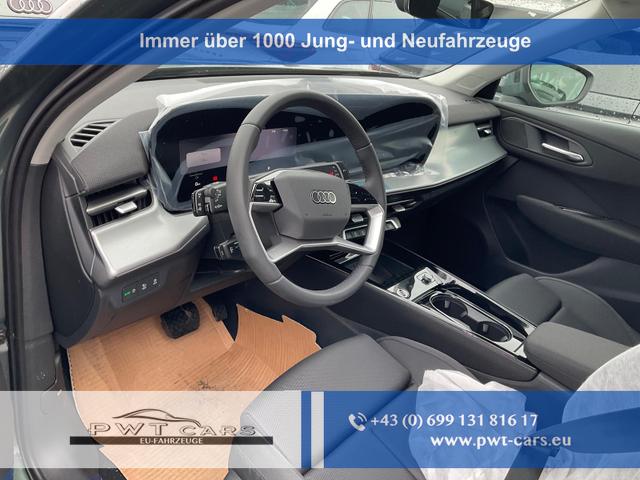 Audi Q3 - TFSI quattro 150 kW quattro, AHK, Navi, AreaView, Side, Sound, Winter, 18-Zoll