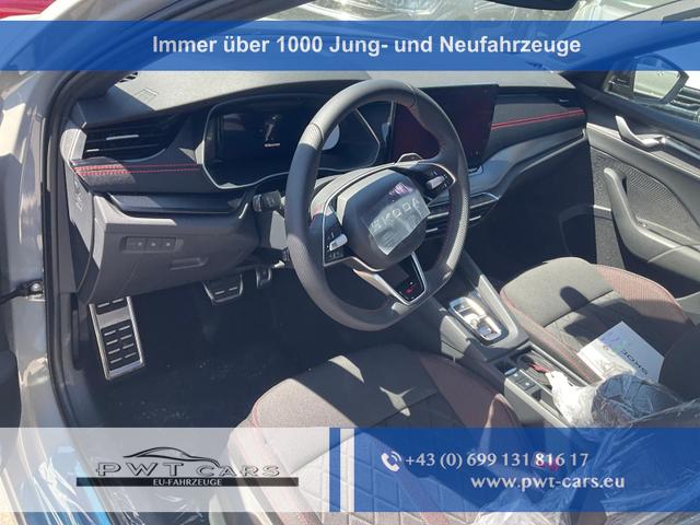 Skoda Octavia Combi - 2.0 TSI 195 kW RS DSG, Pano, Standheizung, AHK, Navi, Matrix, Sound, Side, Winter, 5 J.-Garantie