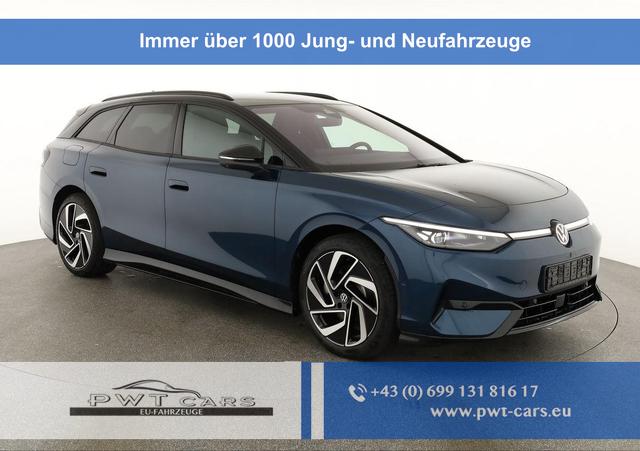 Volkswagen ID.7 Kombi - Pro 210 kW Tourer Black, AHK, HuD, IQ.Light, IQ.Drive, AreaView, Side, Winter, 20-Zoll
