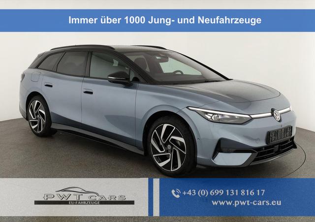 Volkswagen ID.7 Kombi - Pro 210 kW Tourer Black, AHK, HuD, IQ.Light, IQ.Drive, AreaView, Side, Winter, 20-Zoll