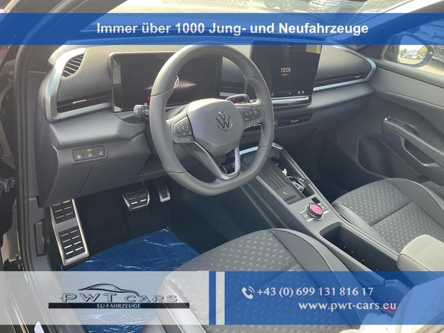 Volkswagen T-Roc - 1.5 eTSI 110 kW R-Line DSG Black, AHK, IQ.Light, Kamera, el. Klappe, 19-Zoll