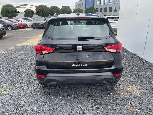 Seat / Arona / Weiß / / / 