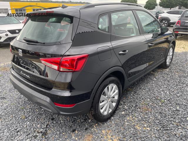 Seat / Arona / Weiß / / / 