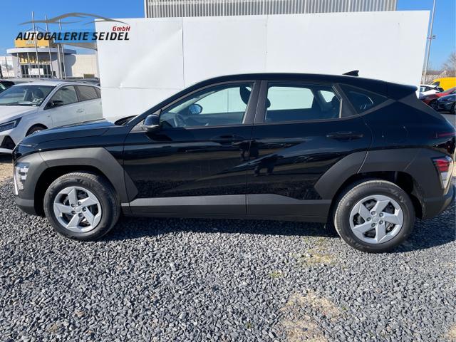 Hyundai / KONA / Weiß / / / 