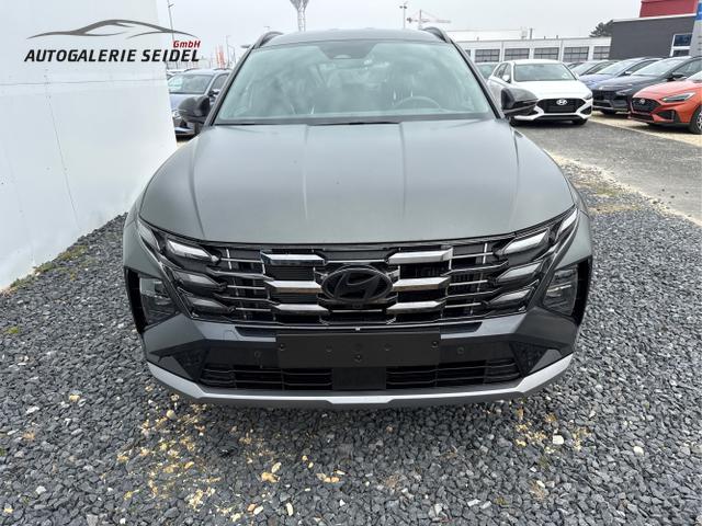 Hyundai / TUCSON FACELIFT / Weiß / / / 