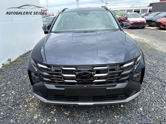 Hyundai / TUCSON FACELIFT / Weiß / / / 