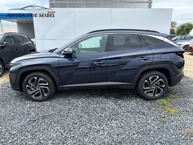 Hyundai / TUCSON FACELIFT / Weiß / / / 