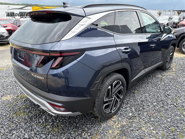 Hyundai / TUCSON FACELIFT / Weiß / / / 