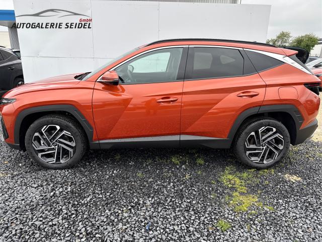 Hyundai / TUCSON FACELIFT / Weiß / / / 