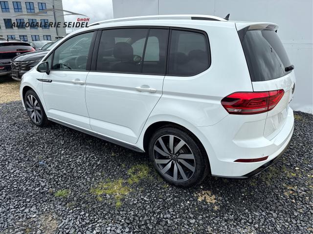 Volkswagen / Touran / Weiß / / / 