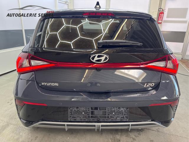 Hyundai / i20 / / / / 